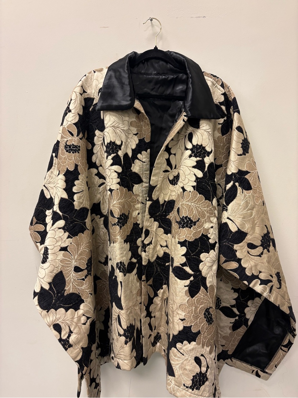 Floral Capewith Black Collar - Women Jackets & Coats